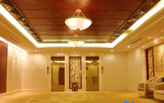 Luofushan Jiabaotian International Hotspring Resort