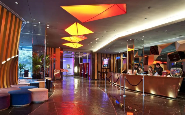 voco Suzhou Guanqian Street by IHG