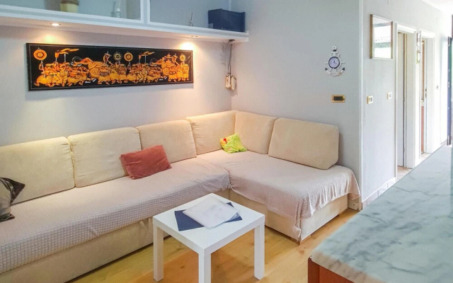 Awesome Apartment in Rovinj With 2 Bedrooms and Wifi