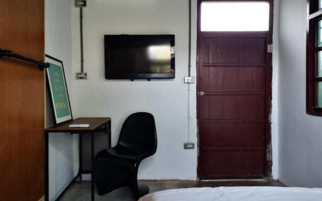 yiyi homestay