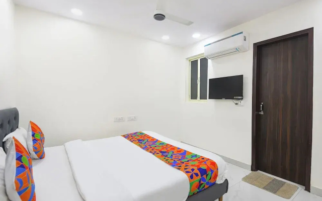 Fabhotel Resto Relax