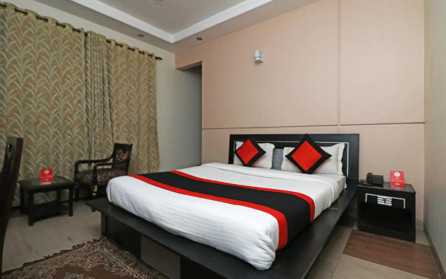OYO 18685 Shweta Inn