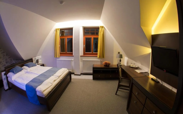 Hotel Slunný Dvur