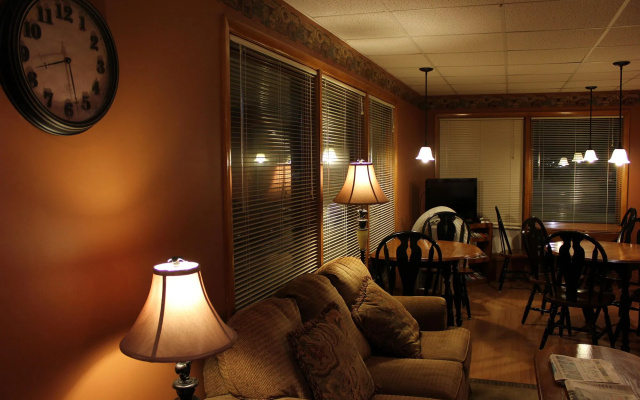 Midlands Lodge