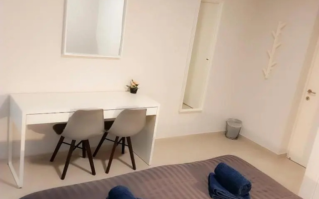 Sea Breeze Central, 2bed