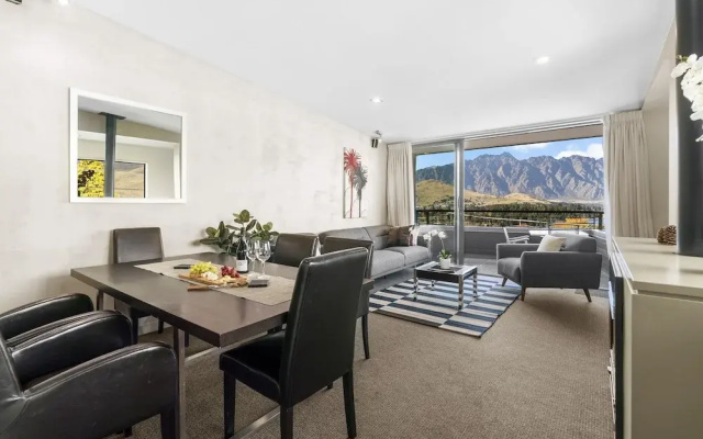 Lomond Retreat - Near Cbd Executive Apartment