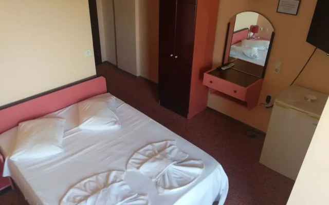 Teras Motel