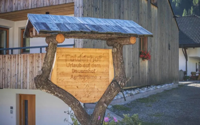 Felderhof Apt 1