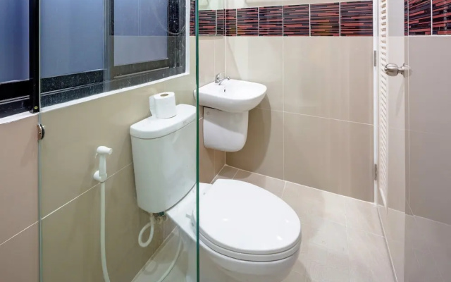 ZEN Rooms Patak