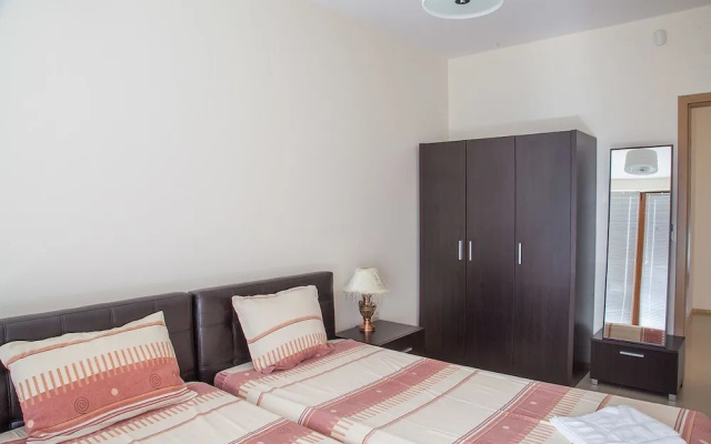 Lighthouse Golf Resort Private Properties