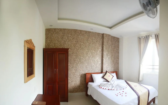 An An Hotel