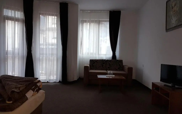 Yuliya Guest House