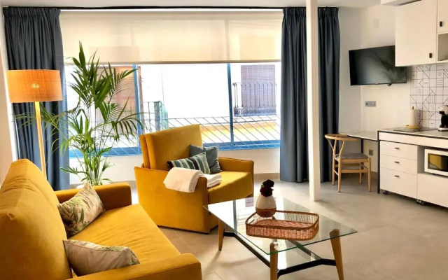 PATIOdeLUZ - Stylish apartments in Párraga 13