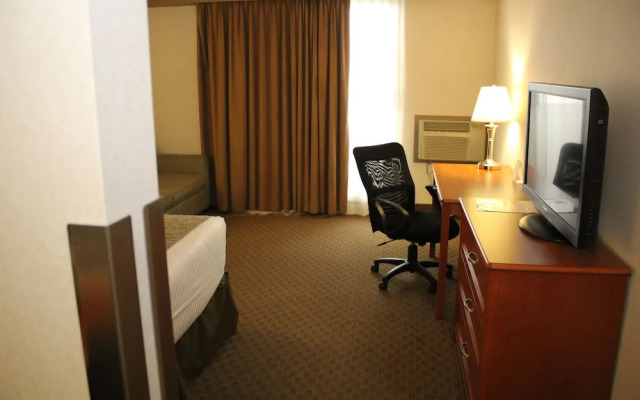 Ramada Edmonton South