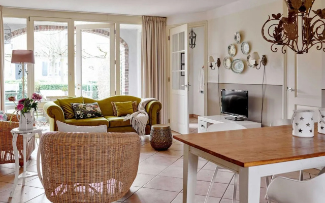 Elegant Holiday Home in Baarlo With Garden