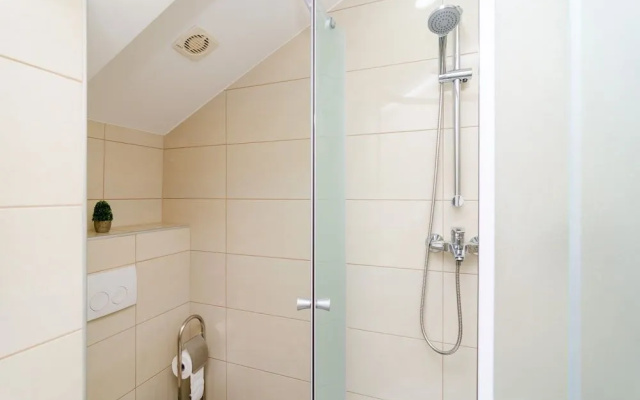 Apartments Donita