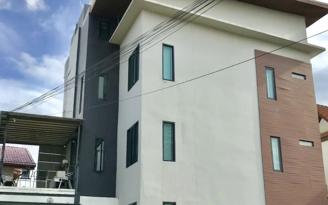 The Lofts Eco Phaholyothin 24 Station