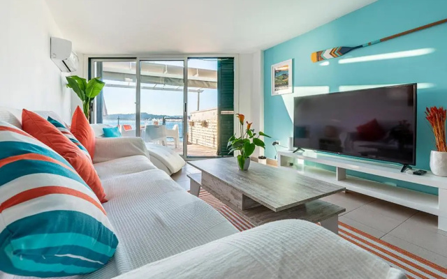 Casa L´Augusta II, Casa sobre el mar en Altafulla