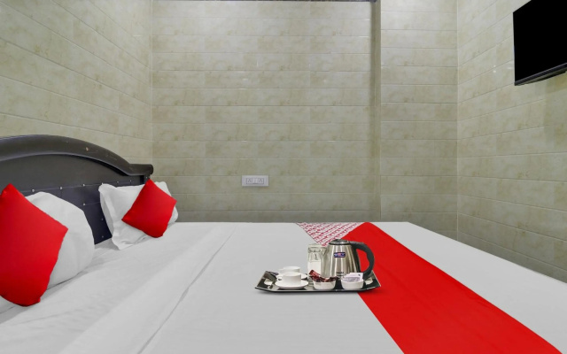 OYO Flagship 70400 Hotel Ashoka Classic