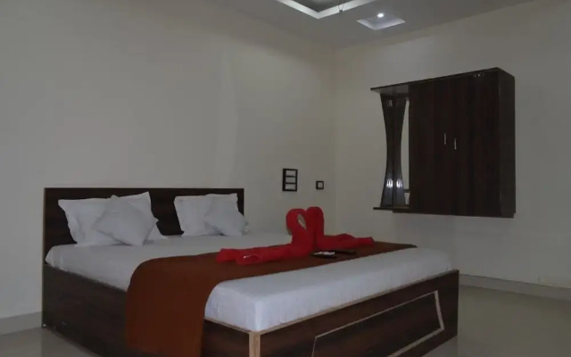 Sidhivinayak Resort Devbag Sangam Beach