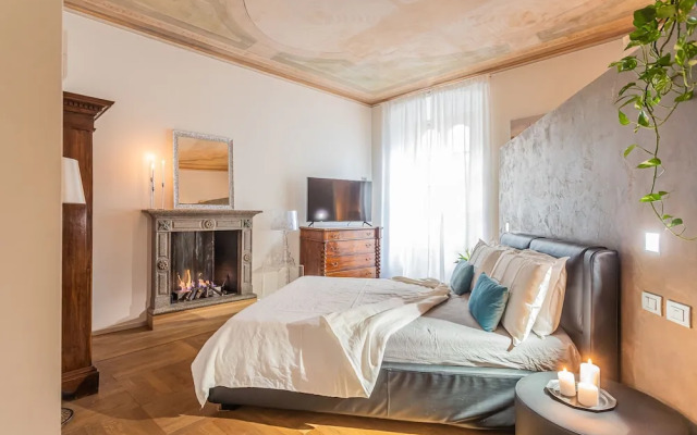Rovelli 41 in Como With 2 Bedrooms and 3 Bathrooms