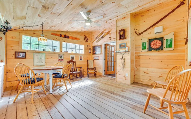 Duplex Unit, 2 Mi to Chittenden Reservoir!