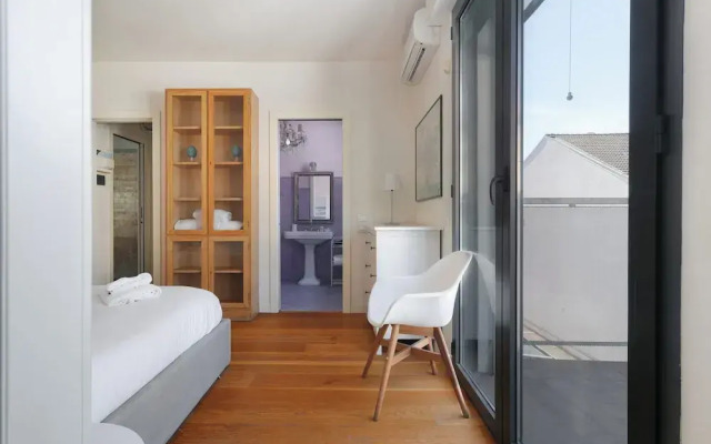 Delightful Family Flat with Terrace