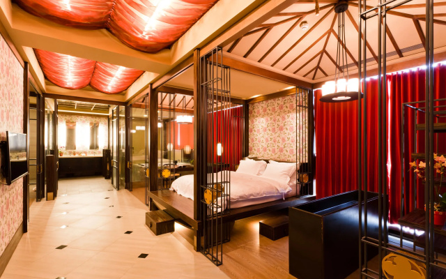 Tianxiaju Motel
