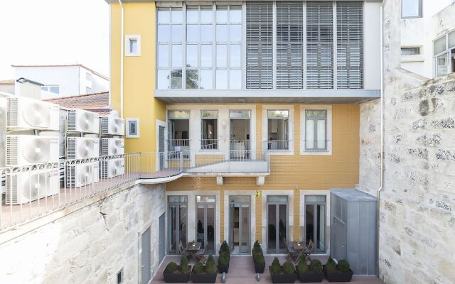 Отель BO - Santa Catarina Luxury Apartments - Adults Only Португалия, Порту - отзывы, цены и фото номеров - забронировать отель BO - Santa Catarina Luxury Apartments - Adults Only онлайн вид на фасад