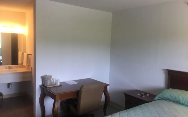 Midway Budget Inn