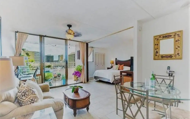 Douglas Waikiki