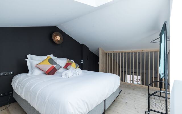 Апартаменты L'Abeille Boutique Apartments Ницца вид на фасад