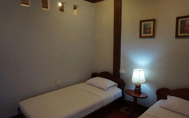 Ouis Guesthouse