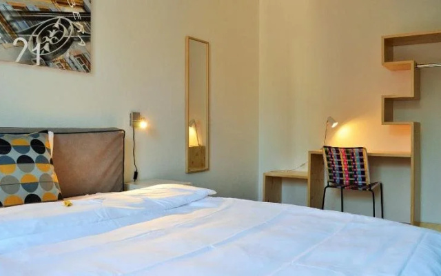 B&B Louis-Favre 21