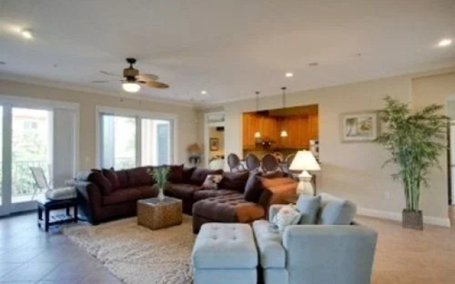 La Casa Leann