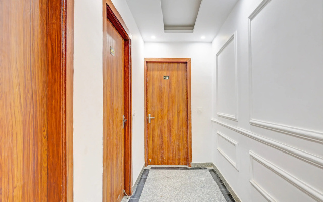 Super Townhouse Sector 62 Gurgaon Near World Mark