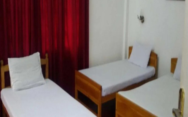 Cosy Hotel And Restaurant