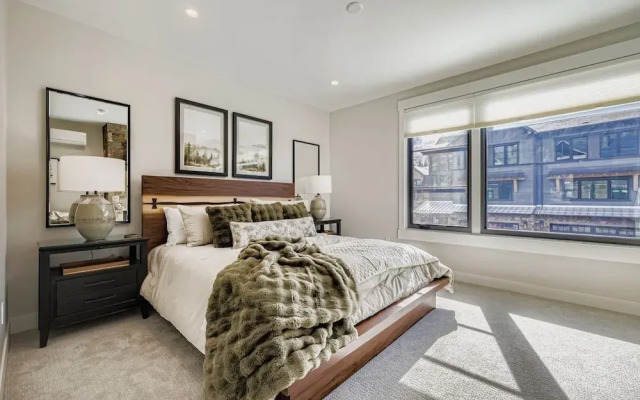 37 Alcove 3 Bedroom Townhouse