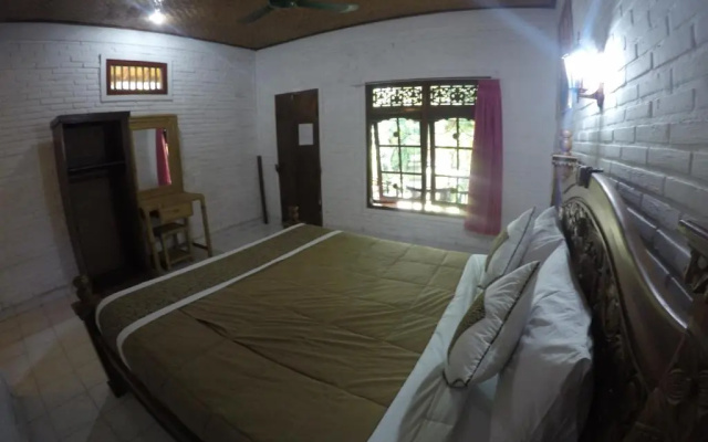 Ekas Homestay