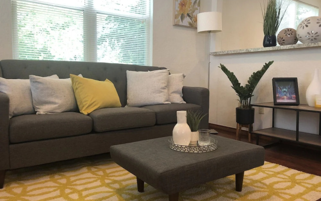 Eviestays Studio Close to OU, Downtown