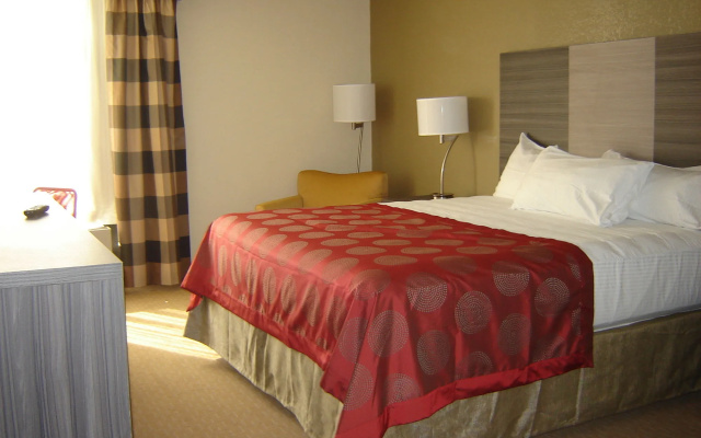 Ramada by Wyndham Wentzville
