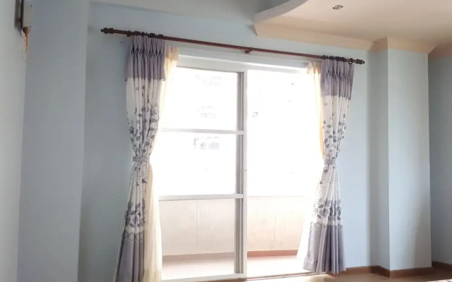 Grande Tower 6b apartment