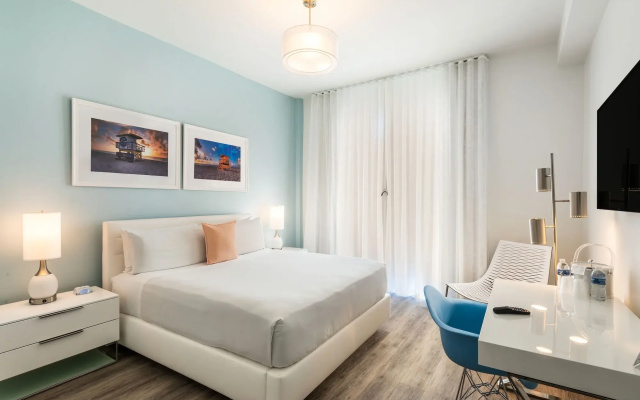President Hotel Villa