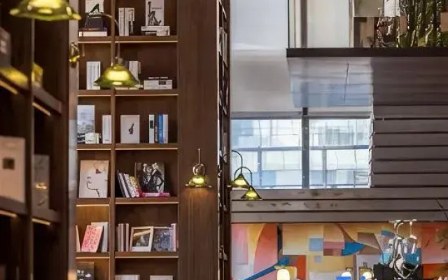 Jiangyue International Smart Hotel (Jinping)