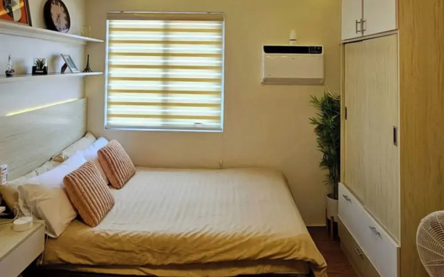 Room-cozy Cebu City Condo - Heart of the