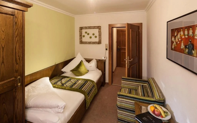 Hotel & Chalet Montana
