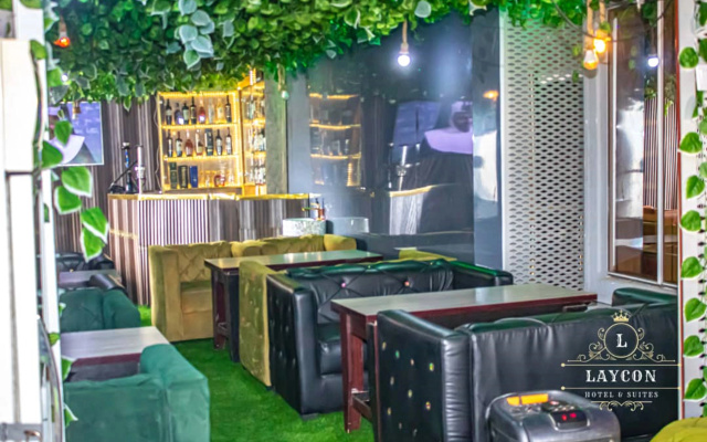 Отель Laycon Hotel and Suites