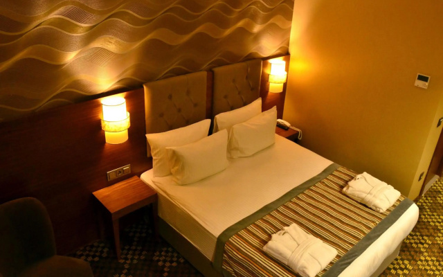 Adranos Hotel