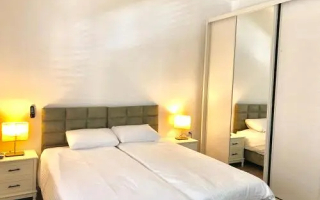 Studio Apartment Comfort In Bat Yam