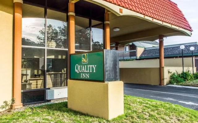 Quality Inn